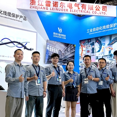 浙江雷諾爾電氣參展工博會(huì )圓滿(mǎn)成功，工業(yè)線(xiàn)纜連接保護方案收獲關(guān)注與認可