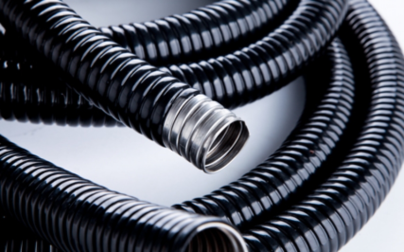 304不銹鋼雙扣包塑管有哪些優(yōu)勢？